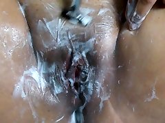 Smoking 13 aos baby shaves her beautiful wet pussy