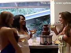 Bald vagina porn video featuring Kayla Paige, Mariah Milano and Lisa Daniels