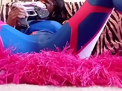 D.va pleasing her cote russian pussy