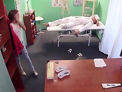 Slim patient wakes up and fucks doctor