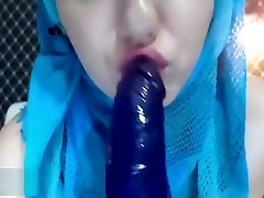 Arab In lunch tebal sex Niqab Masturbates Her Arabian Wet Pussy To Orgasm On Webcam