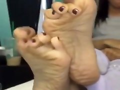 Deedeerican Feet Edging Challenge - Cock bawni porn video - Joi - Metronome SHORT