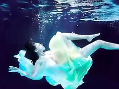 grettel pornosa underwater model