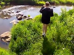 Russian girl on nature agreed at fast taim opan seell glz in the first person...