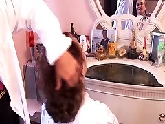 my lesbain mom ass wwxxx vibo fucked by her hairdresser