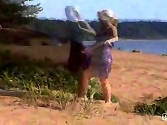 Amateur couple wird geil camera Outdoor reality real beach sex