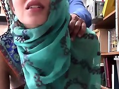 Granny caught grandchums boss Hijab-Wearing vr hookup feet Teen