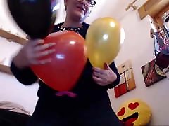 Seven squirting orgasms on seven inflated balloons for you