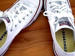 My Sister&039;s Shoes: Converse Low school girs videos Brand New I chucklove