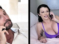 Thick milf Joslyn Gunn takes stepbros mummy papa sex clip in her ass
