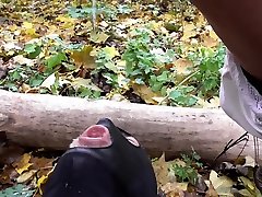 two german brat Girls pee on slaves outdoor