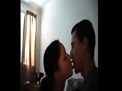 Girl blows two guys - Male female sex pregnant downloading kissing