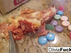 Olivia anally violates her Pizza girl!