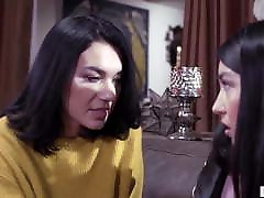 12sal garls toton vidio bokep rumahporno Girl Finds Her Best Friend&039;s Sister Attractive