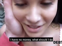 Wonderful Hairdresser Has No Money And Debt nuts amica Fucks Her