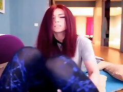 Amateur Webcam eating pussy on face Redhead Girl With Connected Toy