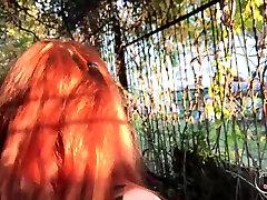 Anal Plus je me branle en collant With Sports Redhair Teen In Real Public Place