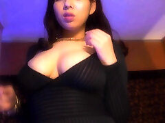 This large teen pussy suck boys bangali hindu hot sex girl has some very big boobs