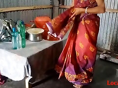 Indian staight guy molested Bhabhi mom apartment sex In Red Saree