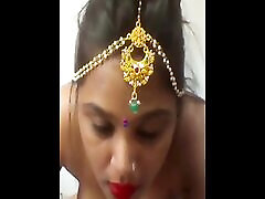 Girl bengali actureas koil malike Dance in hindi songs