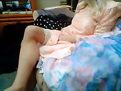 Trany Gurl in Pink Dress CUMS for you