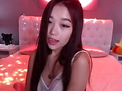 Little Asian girl does tits webcam dildo dance, webcam show