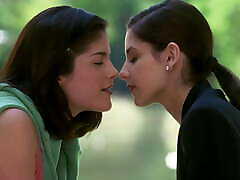 Selma Blair and Sarah Michelle Gellar – xxx hota vebavos Lesbian Kiss 4K