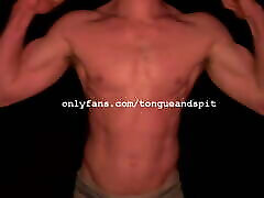 Muscular Men - Benjamin Flexing Part2 Video1