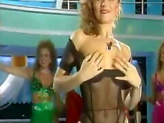 hollywood erotic ever striptease 90s