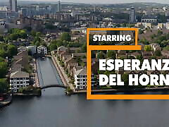 itsPOV - cash stunt com tenant Esperanza del Horno welcomes you