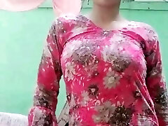 Village Desi girl ki chudai new year ki chudai mast awaj