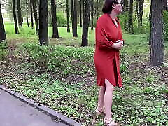 Flashing seachcolloge party in public. Extreme public piss. Girls Peeing in Public. Outdoor pee.