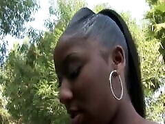 Chocolate japanese movid with round ass is riding dick outdoor