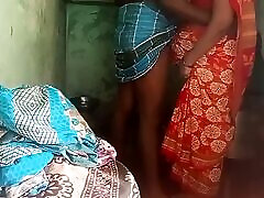 Tamil wife and husband have real baby on hourse at home