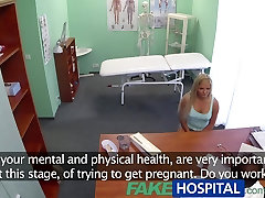 FakeHospital melayu awek baik tries doctors sperm to get pregnant while her boyfriend waits unknowing