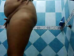 my masturbation and org chubby brunnette wife taking a shower