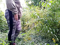 Huge ass big booty shaking solo kumaoni xxx in leggings pissing doggystyle outdoors