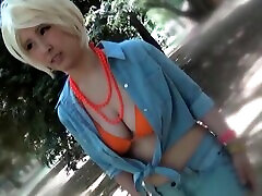 Busty Asian girl Orihara Honoka drops her bikini for MMF sex