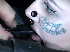 Chubby goth teen Luna Lavey throat and pussy impaled in bondage