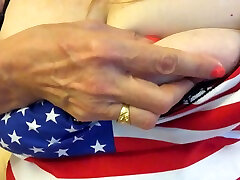 Mature USA patriot fingers her hungry meaty real estate hot fever fuck on webcam