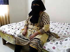 Muslim Bhabhi ko chudai Share 10 inches wife room with Hot Bhabhi