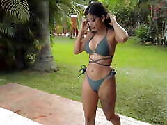Our cute Latino Iris Lucky sent us a very hot video from Colombia. Iris is seen enjoying her day in a private garden