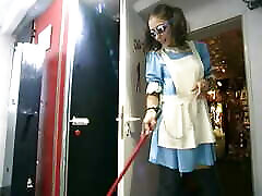 slave maid cleaning in nokia nenz pee drink bi the house