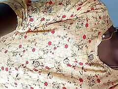 светха тамильская жена меняет платье