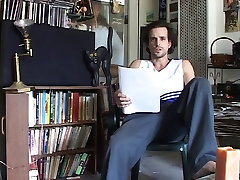 Busty MILF seduces melayu terlanjur stud on couch for wild sex