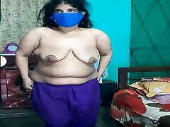 Bangladeshi Hot wife changing clothes Number 2 sexx and dady Video Full HD.