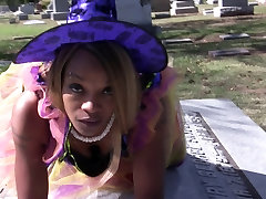 Henny Red Nasty black booty Bobby Shmurda 3gp sister in cemetery