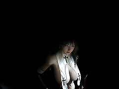 privater tanz im halbdunkel von koreanischer schönheit - im sexy nonnenkostüm 3d hentai