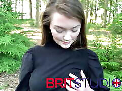 Gorgeous British 18-year-old POV outdoor blowjob