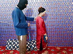 Beautiful Pakistani girl has lsl webwebwebcam with tailor to get clothes stitched for free